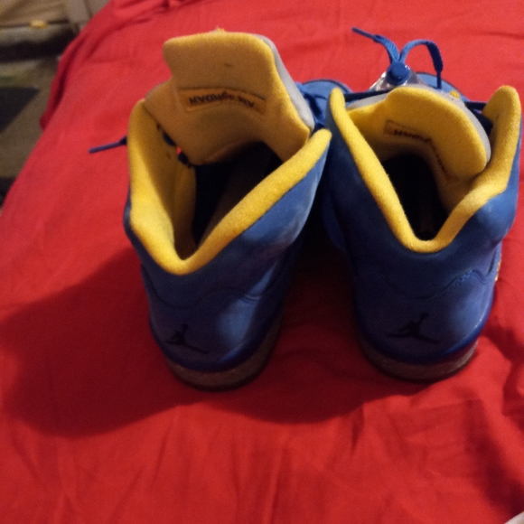 Jordan Varsity - Picture 5 of 6